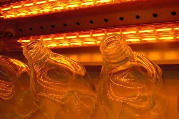 Clear quartz infrared tube